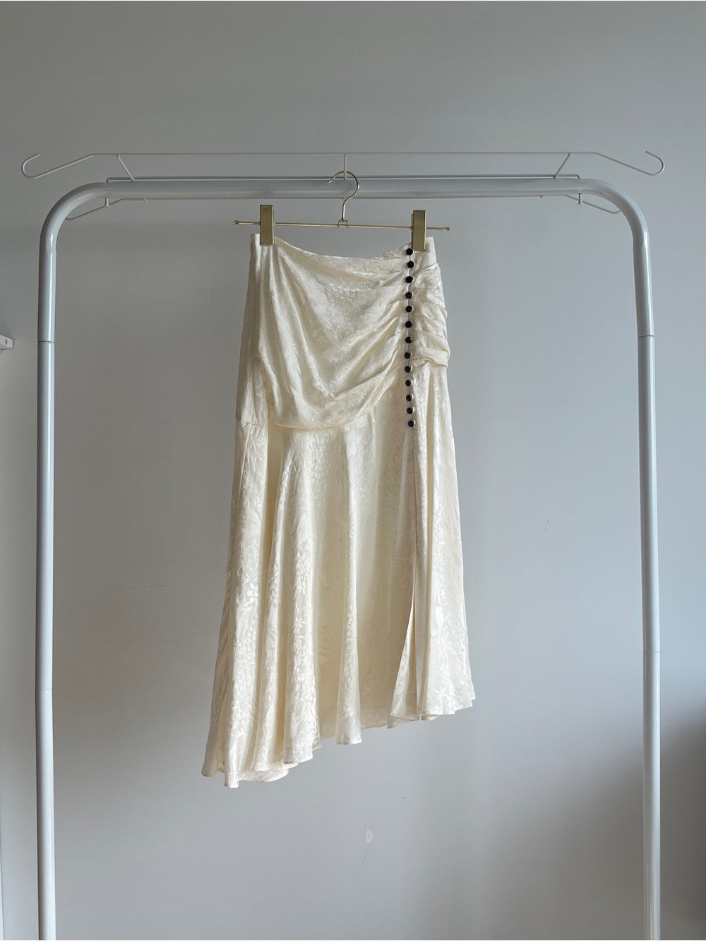Aritzia Le Fou Wilfred Ivory Silk Skirt